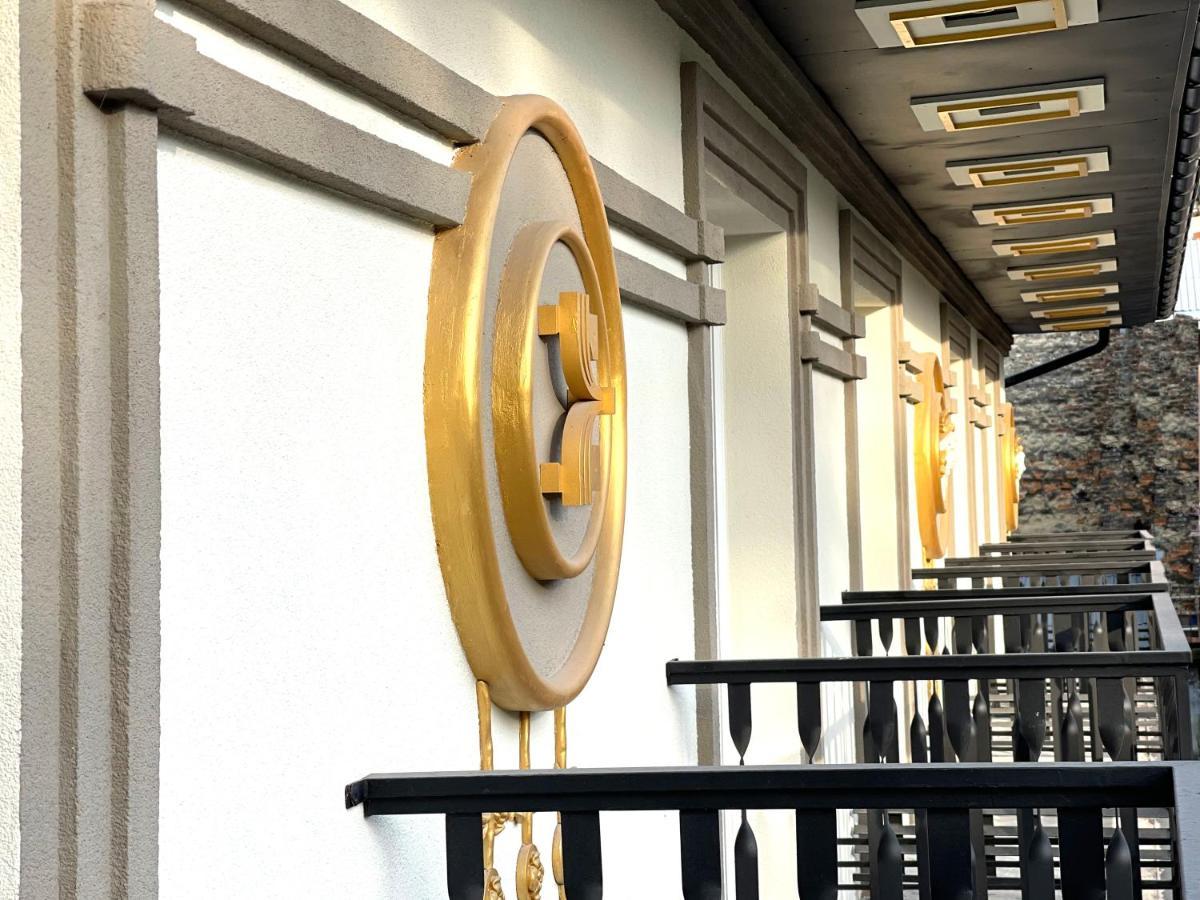 Economy Room In Hotel Eney 利沃夫 外观 照片